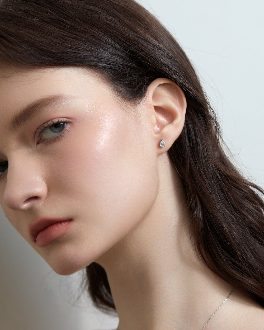 ペアシェイプ スタッドピアス 0.6ct ダイヤモンド | Vela Diamond